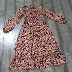 Black and Pink Leaf Print Long Sleeve Dress